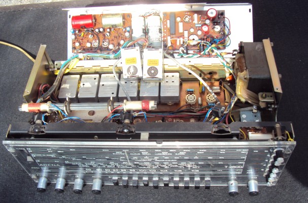 Chassis folded open, showing Transmoduls